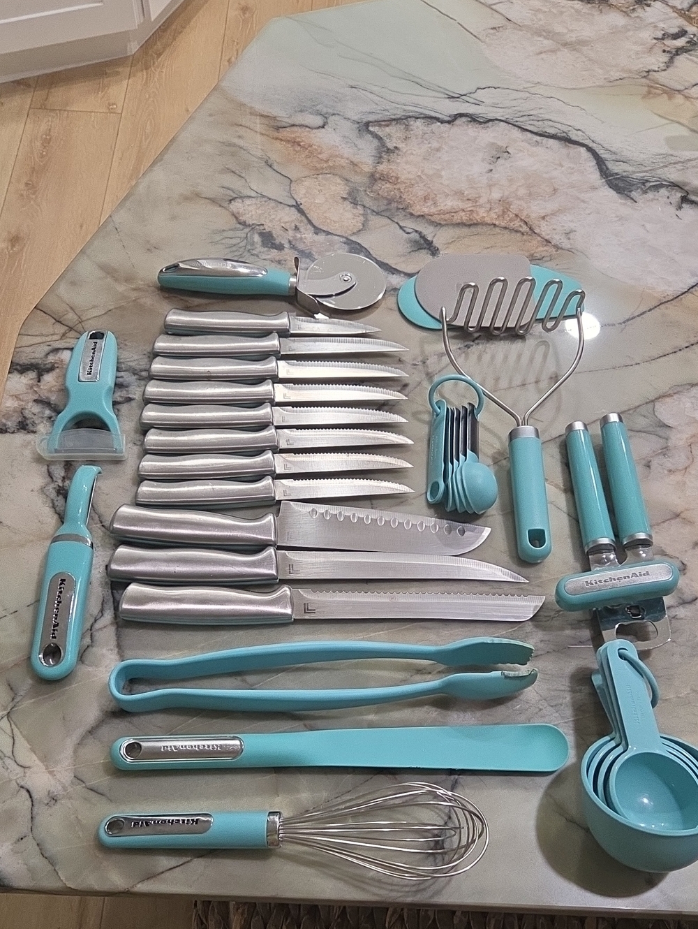 KitchenAid Aqua Blue Multi-Piece Knife and Utensil Set